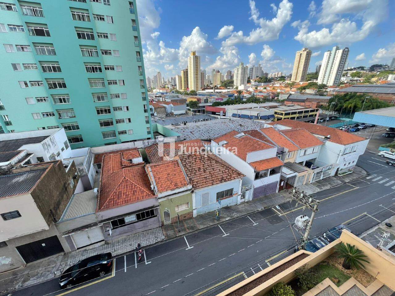 Apartamento à venda no Edifício Joca Adamoli, 3 quartos, sendo 1 suíte, 1 vaga, no bairro Centro em Piracicaba - SP