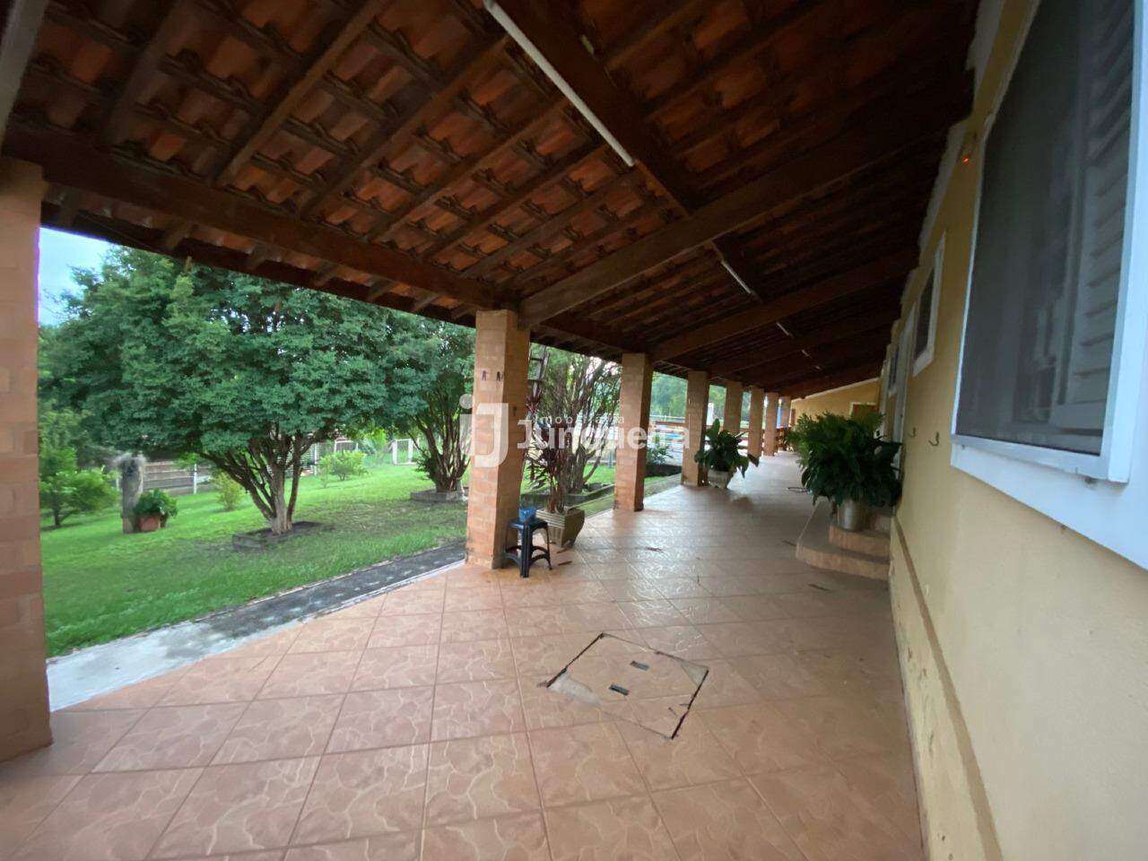 Sítio / Fazenda à venda, 3 quartos, sendo 1 suíte, 5 vagas, no bairro Vertentes das Águas em São Pedro - SP