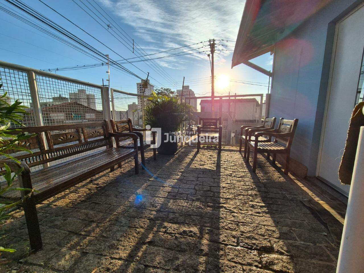 Casa Comercial à venda, no bairro Cidade Jardim em Piracicaba - SP
