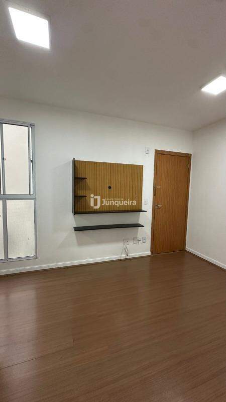 Apartamento à venda no Piazza Verona, 2 quartos, 1 vaga, no bairro Dois Córregos em Piracicaba - SP