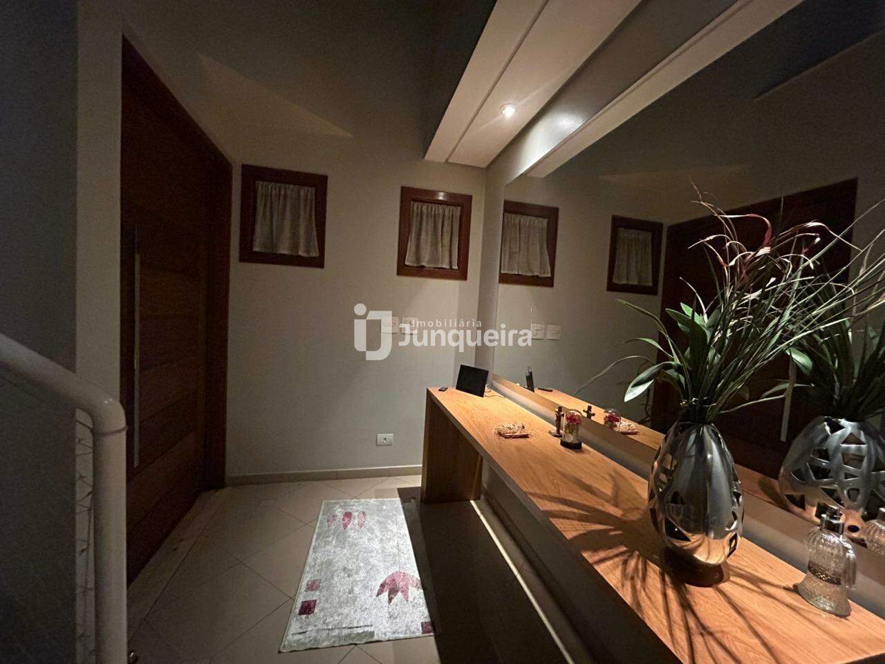 Casa em Condomínio à venda no Terras de Piracicaba I , 4 quartos, sendo 1 suíte, 5 vagas, no bairro Terras de Piracicaba I em Piracicaba - SP