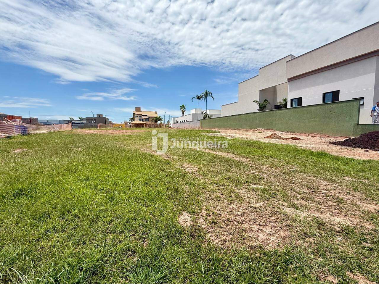 Terreno em Condomínio à venda no Terras de Artemis, no bairro Residencial Terras de Ártemis (Ártemis) em Piracicaba - SP