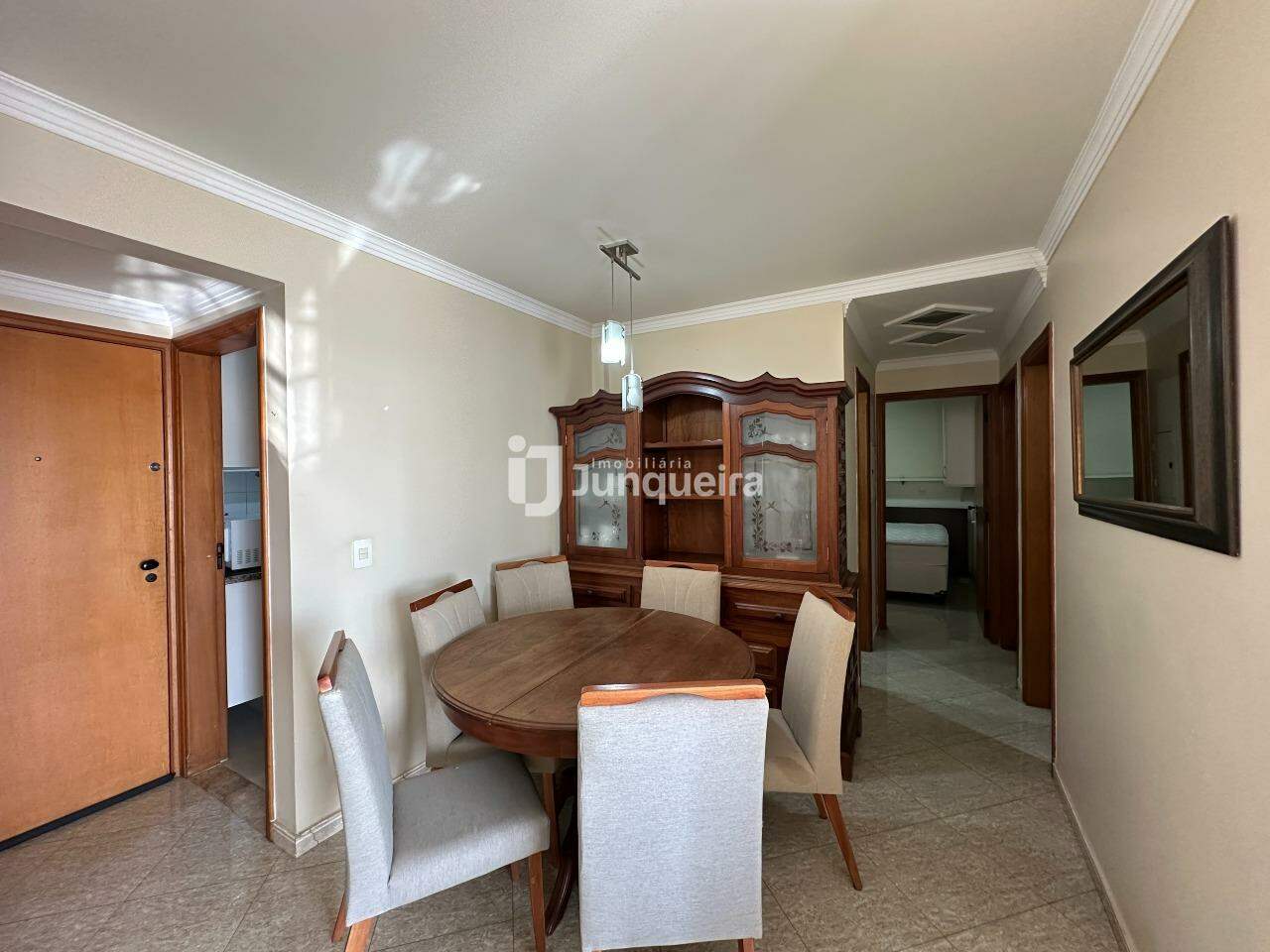 Apartamento à venda no Edifício Antuerpia, 3 quartos, sendo 1 suíte, 2 vagas, no bairro Paulista em Piracicaba - SP