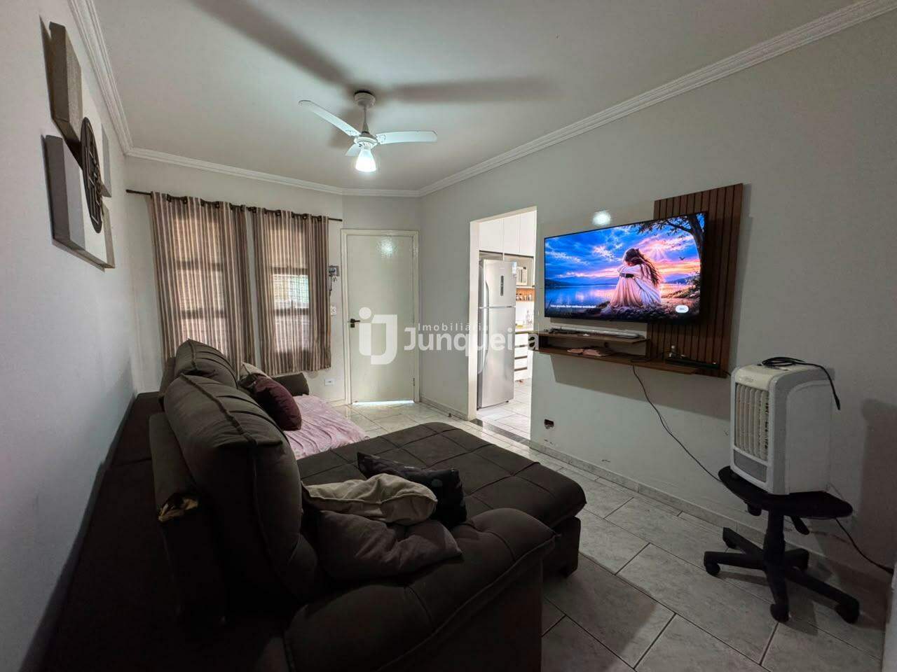 Casa à venda, 2 quartos, sendo 1 suíte, 2 vagas, no bairro Jardim Astúrias II em Piracicaba - SP