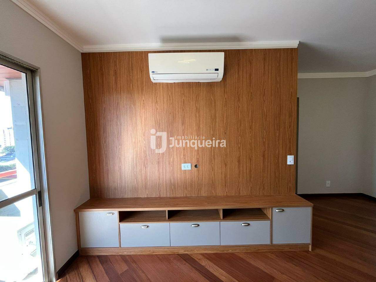 Apartamento para alugar no Portal dos Frades , 3 quartos, sendo 1 suíte, 2 vagas, no bairro Centro em Piracicaba - SP