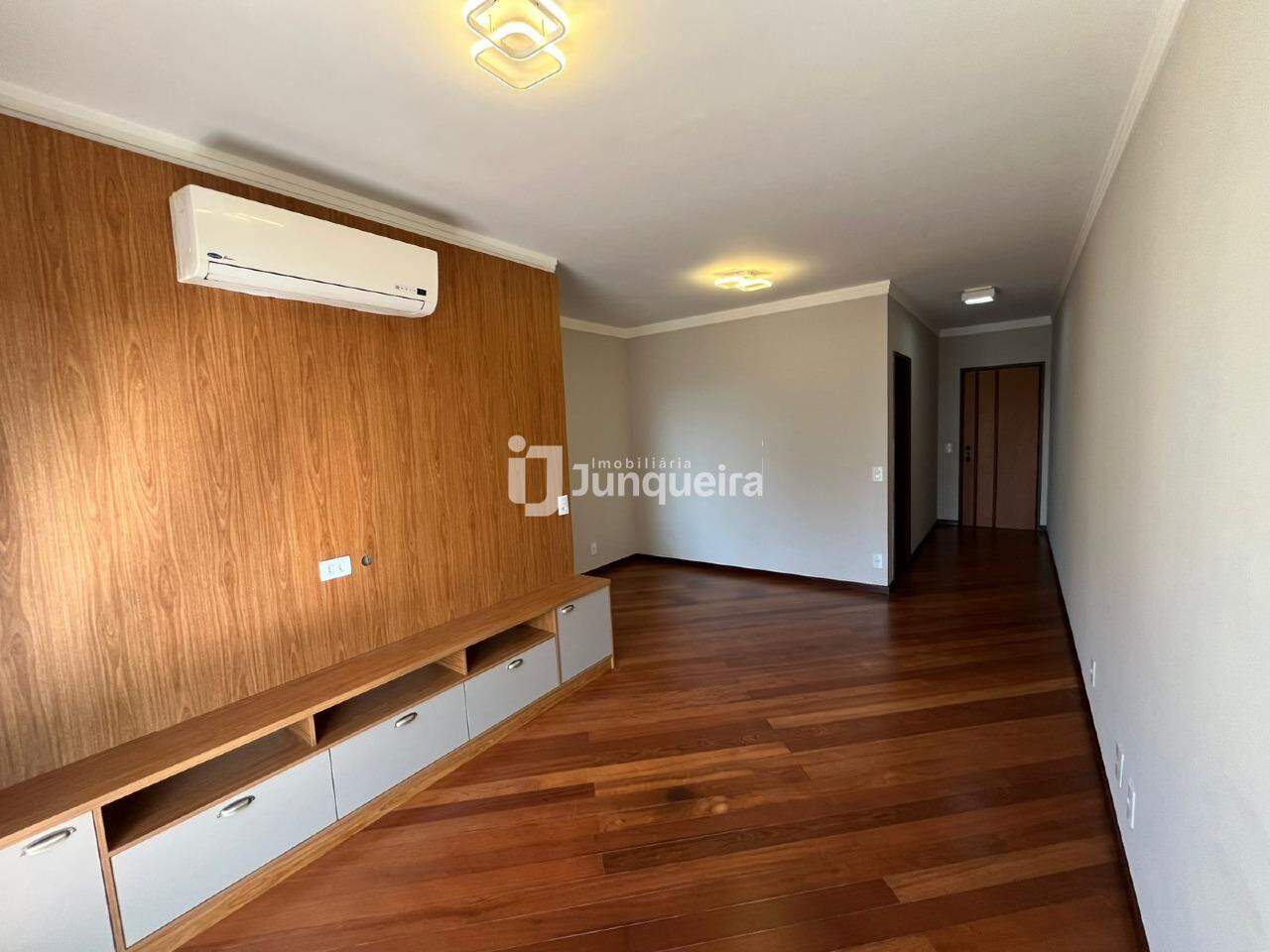 Apartamento para alugar no Portal dos Frades , 3 quartos, sendo 1 suíte, 2 vagas, no bairro Centro em Piracicaba - SP