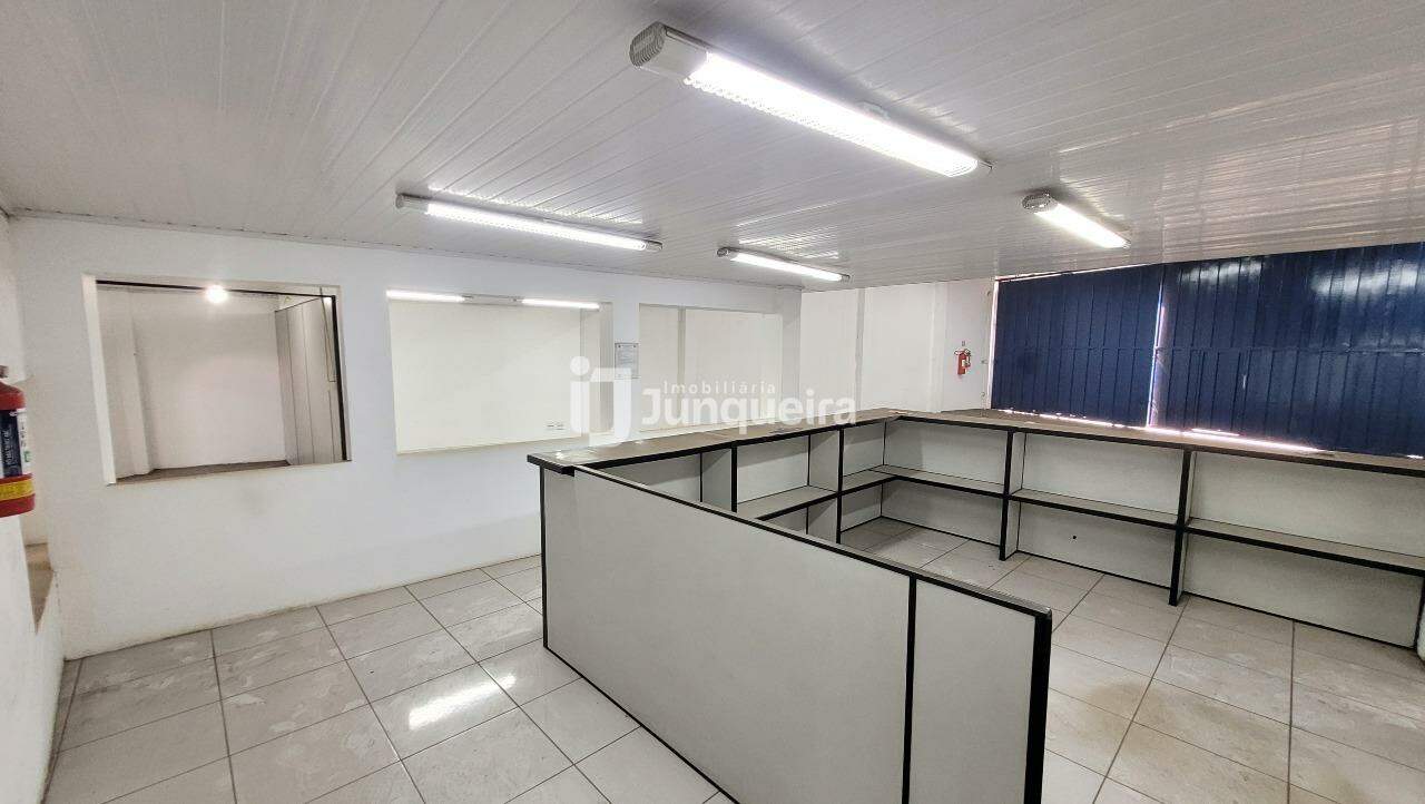 Galpão para alugar, 3 vagas, no bairro Jardim Algodoal em Piracicaba - SP