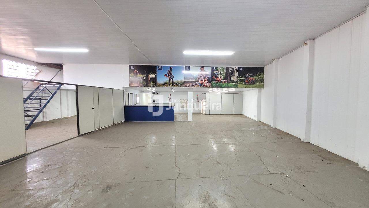 Galpão para alugar, 3 vagas, no bairro Jardim Algodoal em Piracicaba - SP