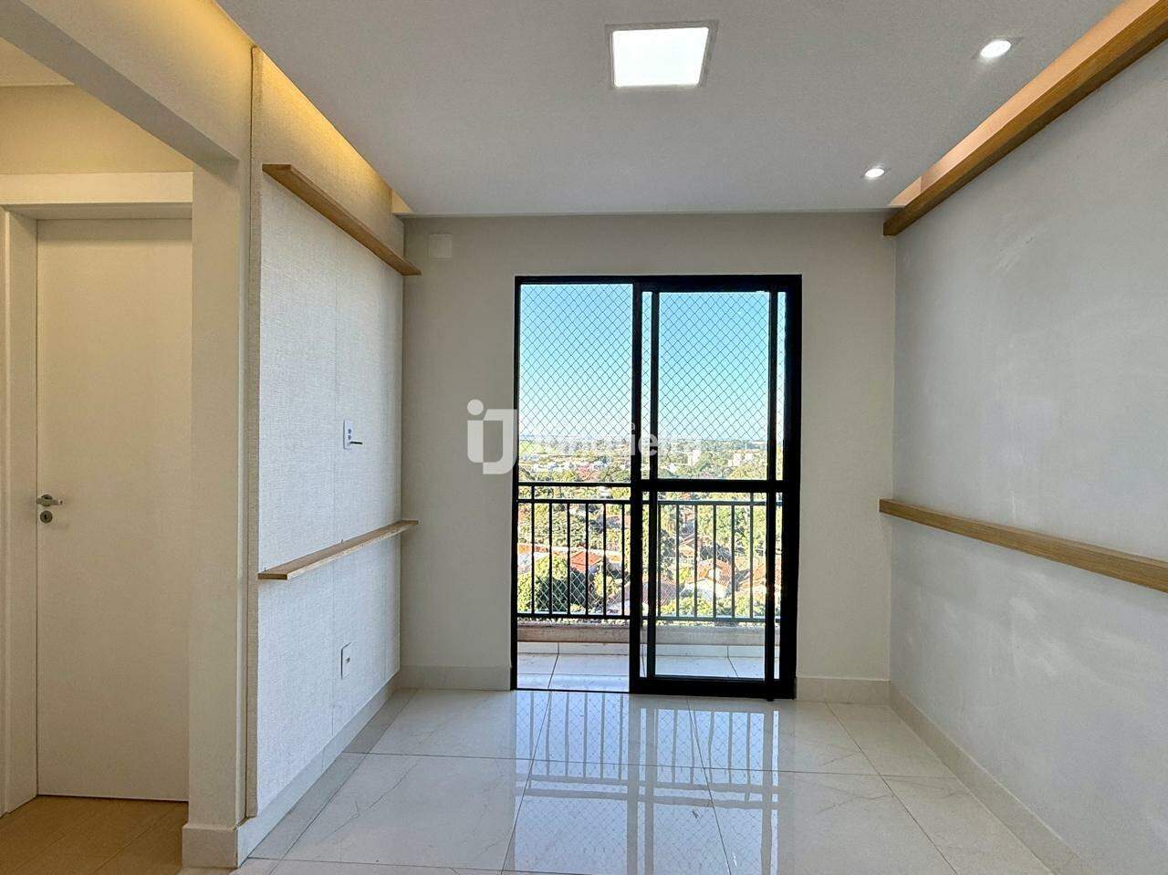 Apartamento à venda no Ilhas Canarias, 2 quartos, sendo 1 suíte, 2 vagas, no bairro Jardim Nova Iguaçu em Piracicaba - SP