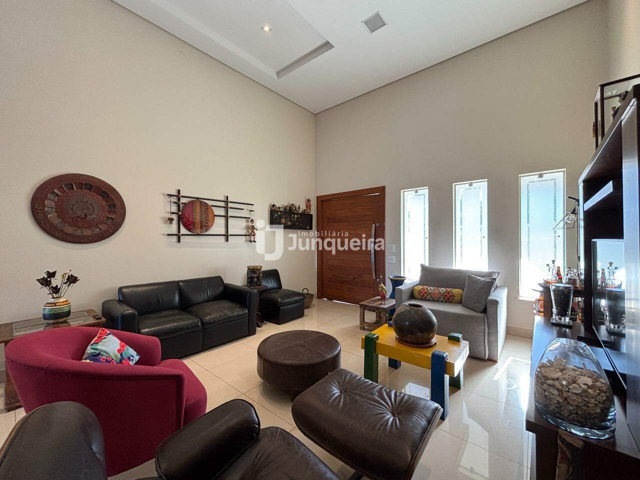 Casa em Condomínio à venda no Quinta de Santa Helena, 3 quartos, sendo 3 suítes, 6 vagas, no bairro Campestre em Piracicaba - SP