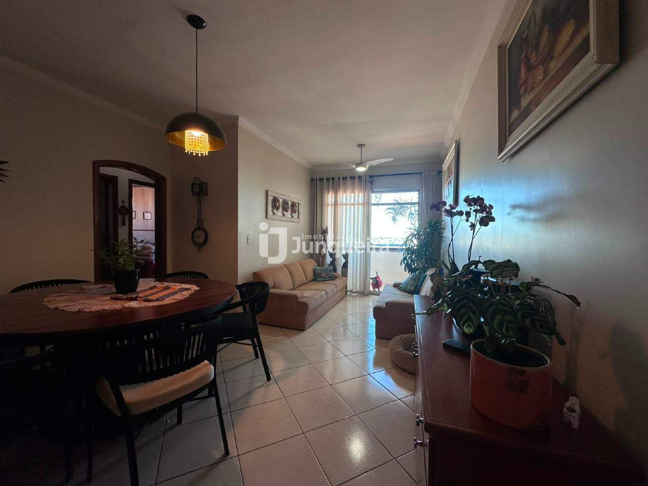 Apartamento à venda no Everest, 2 quartos, sendo 1 suíte, 2 vagas, no bairro Nova América em Piracicaba - SP