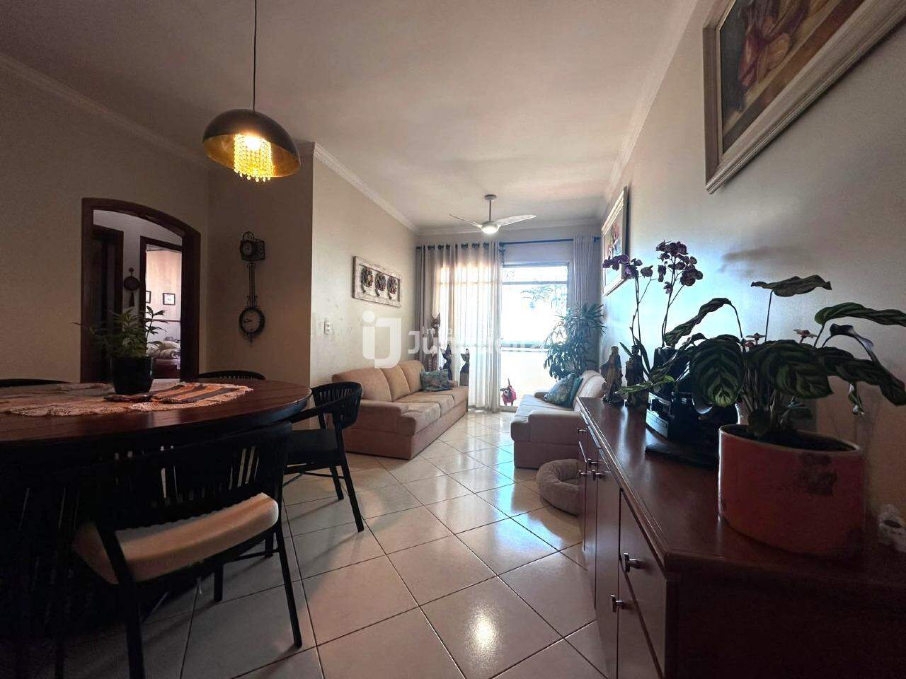 Apartamento à venda no Everest, 2 quartos, sendo 1 suíte, 2 vagas, no bairro Nova América em Piracicaba - SP