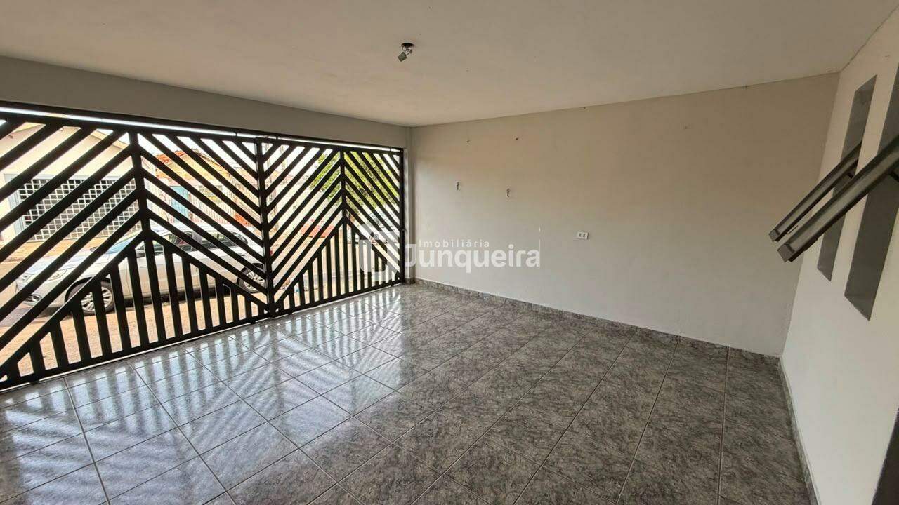Casa para alugar, 2 quartos, no bairro Parque Orlanda I em Piracicaba - SP