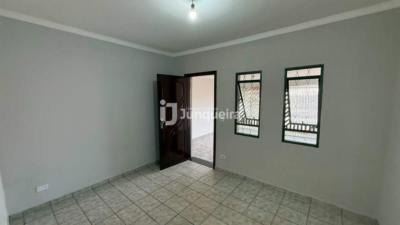 Casa para alugar, 2 quartos, no bairro Parque Orlanda I em Piracicaba - SP