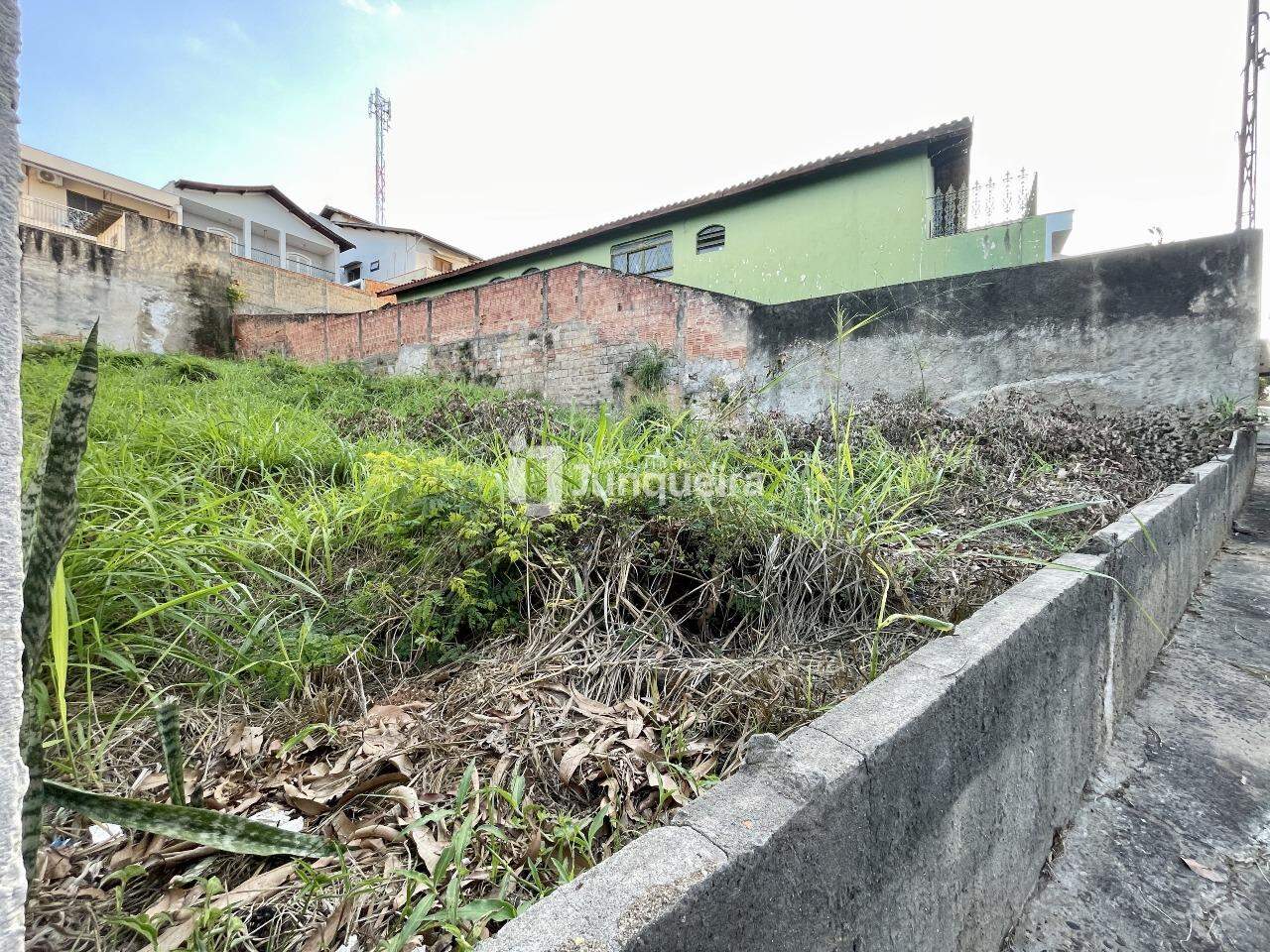 Terreno à venda, no bairro Castelinho em Piracicaba - SP
