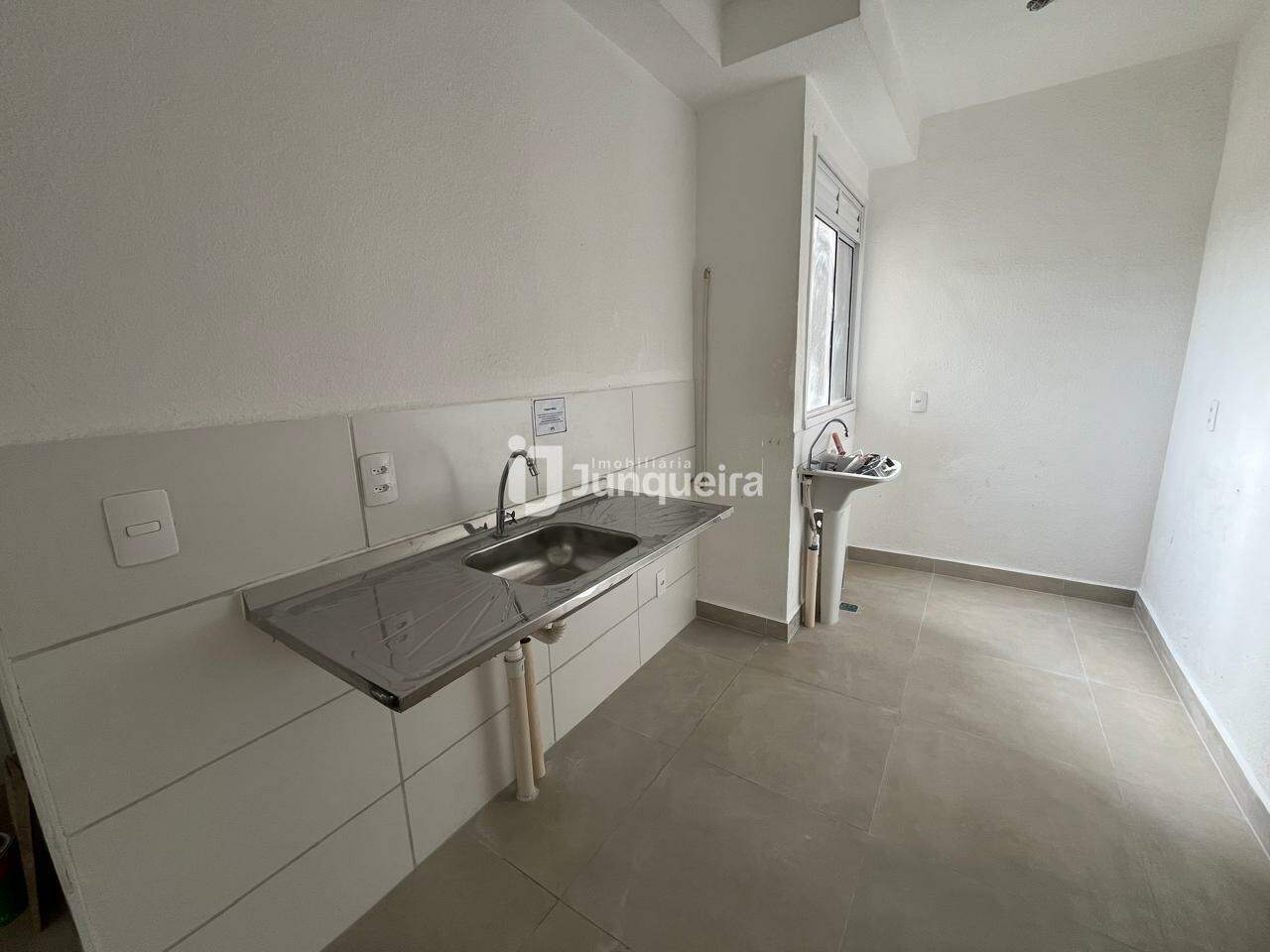 Apartamento para alugar no Jardim das Alamedas, 2 quartos, 1 vaga, no bairro Água Branca em Piracicaba - SP