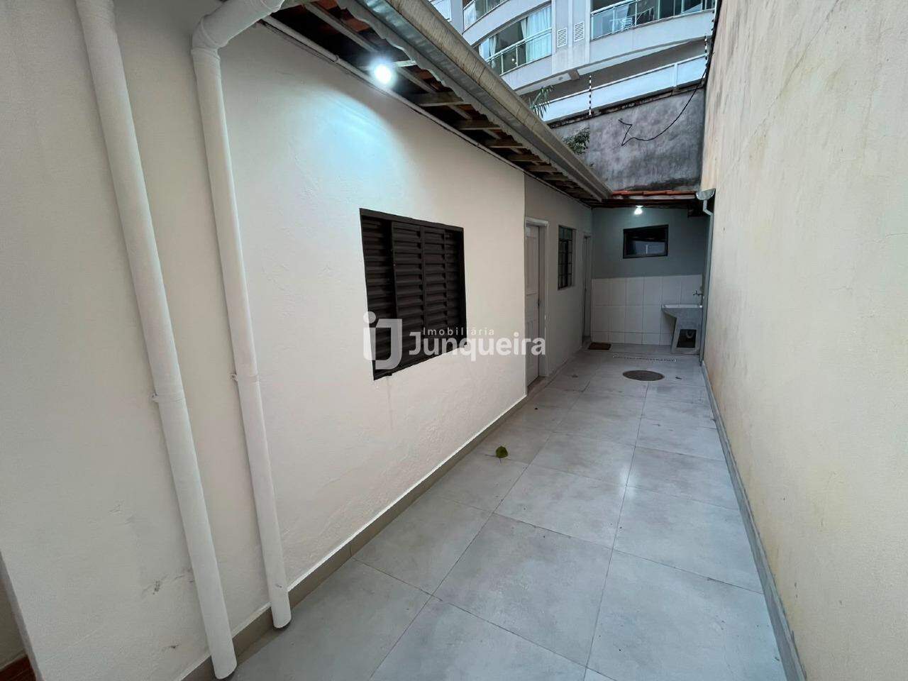 Casa para alugar, 1 quarto, no bairro São Dimas em Piracicaba - SP