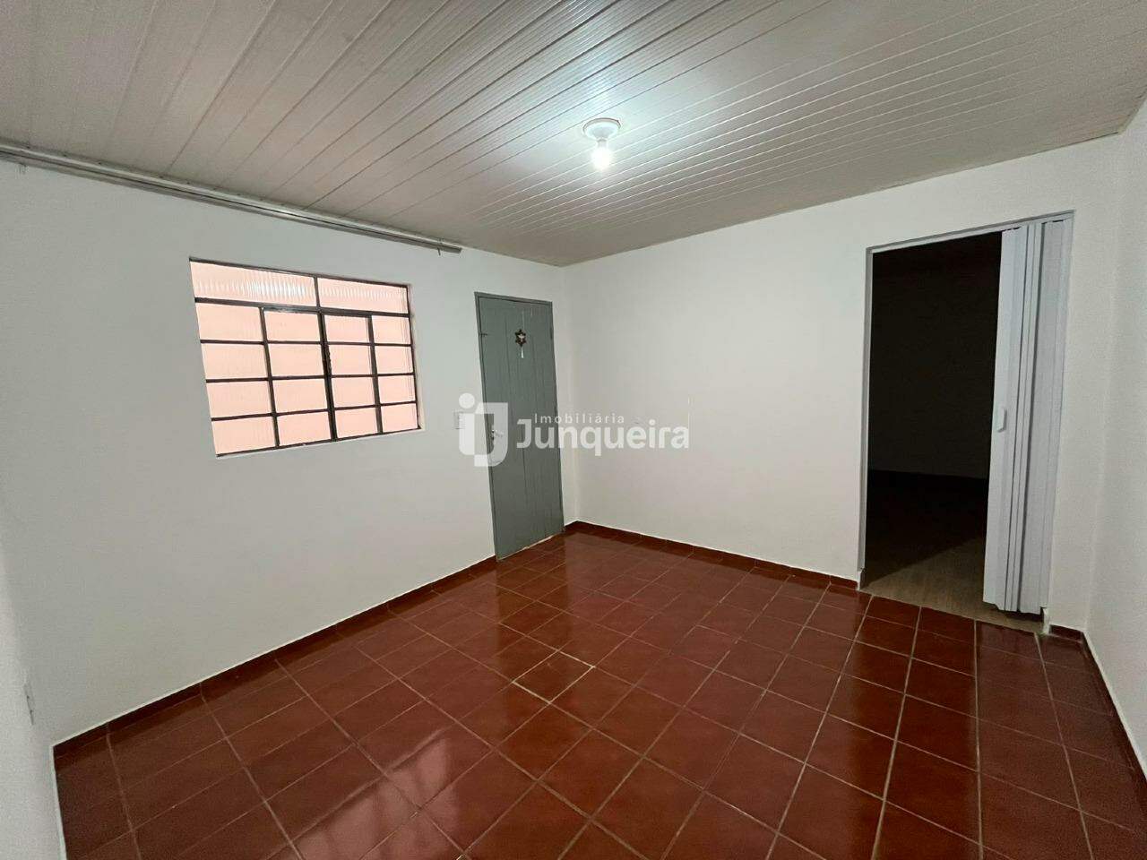 Casa para alugar, 1 quarto, no bairro São Dimas em Piracicaba - SP