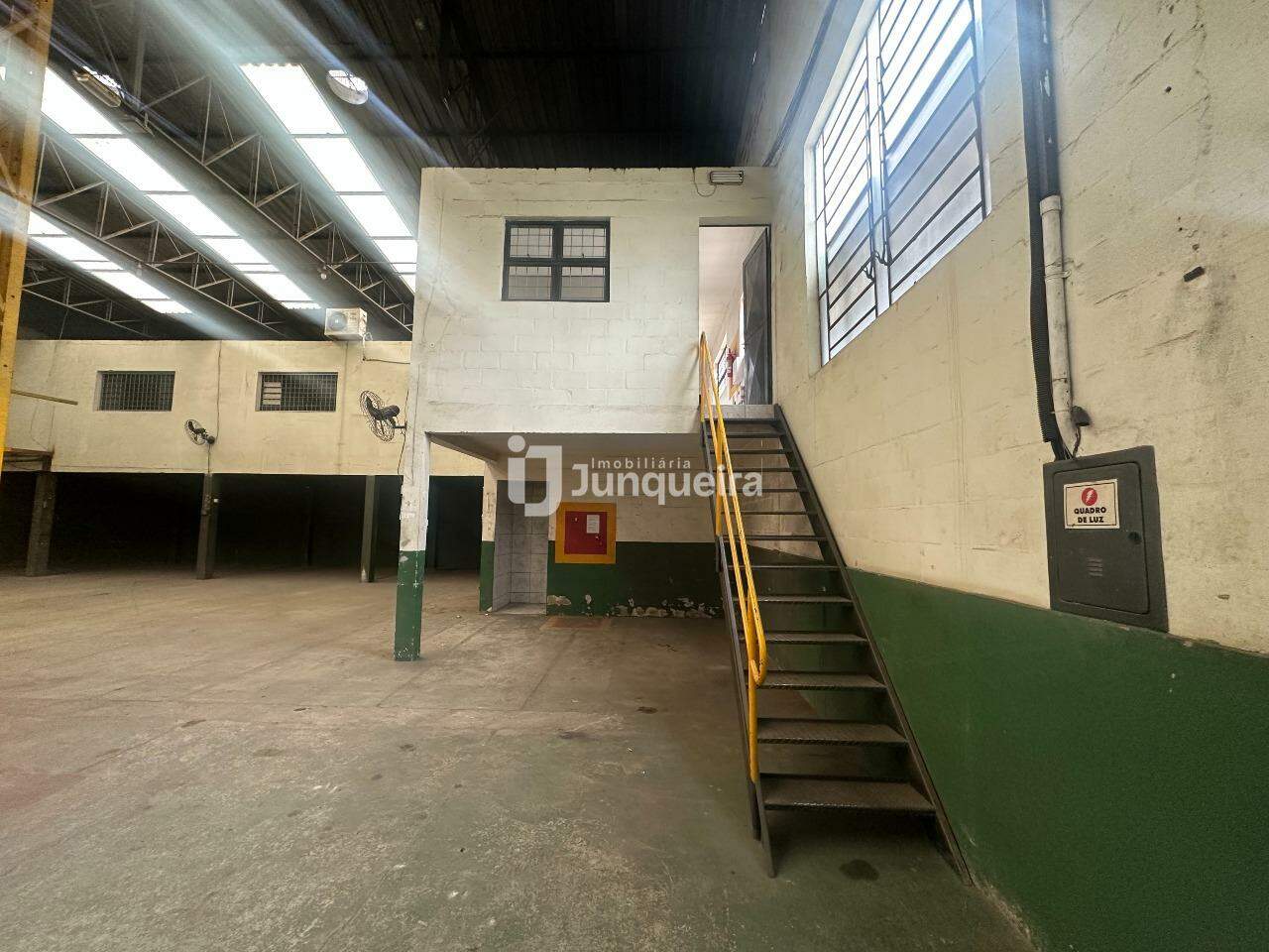 Galpão para alugar, no bairro Verde em Piracicaba - SP