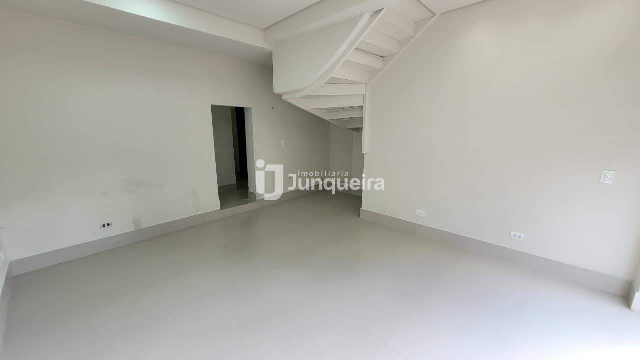 Salão para alugar, no bairro Centro em Piracicaba - SP