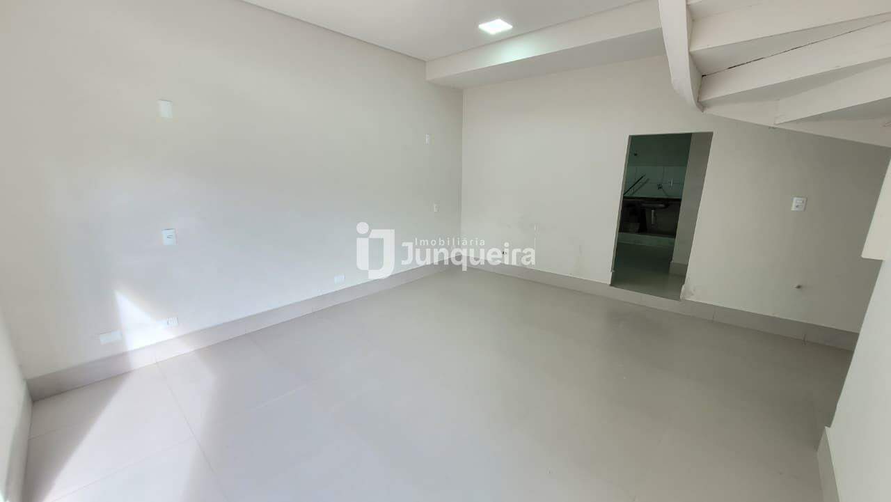 Salão para alugar, no bairro Centro em Piracicaba - SP