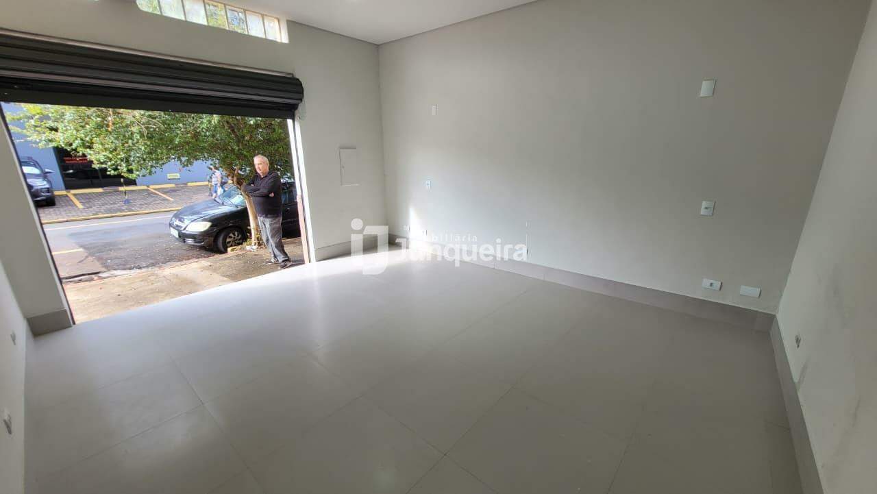 Salão para alugar, no bairro Centro em Piracicaba - SP