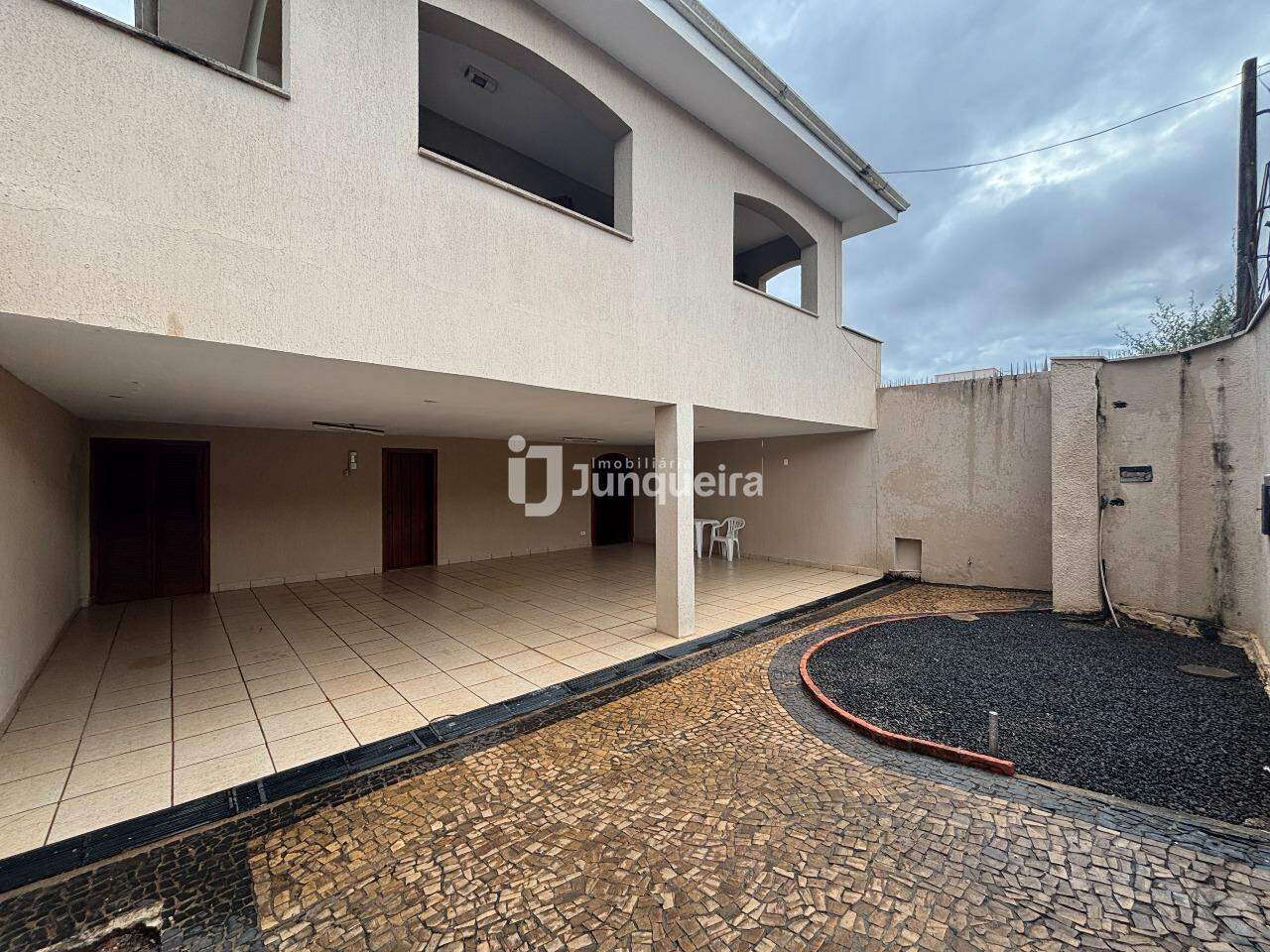 Foto 2 de Casa Comercial à venda, 4 quartos, 2 suítes, 4 vagas, São Dimas - Piracicaba/SP