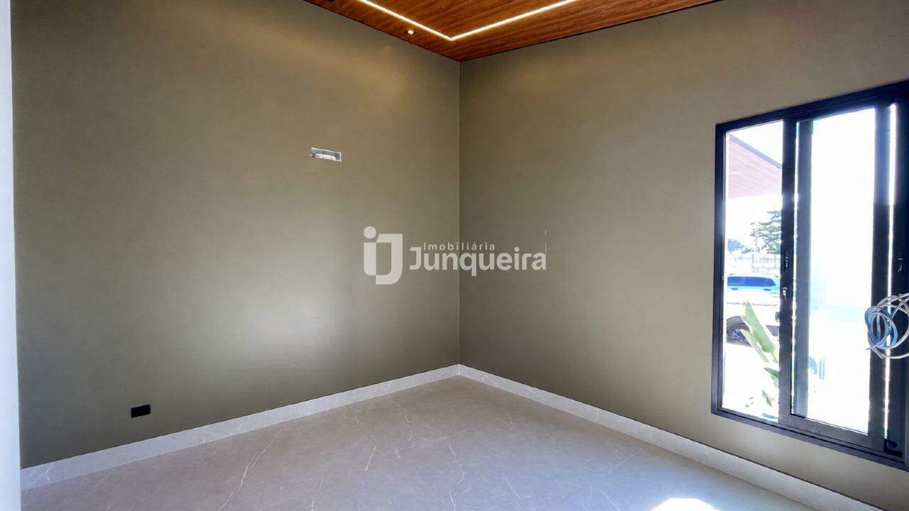 Casa em Condomínio à venda no Canadá Residencial, 3 quartos, sendo 1 suíte, 2 vagas, no bairro Ondas em Piracicaba - SP