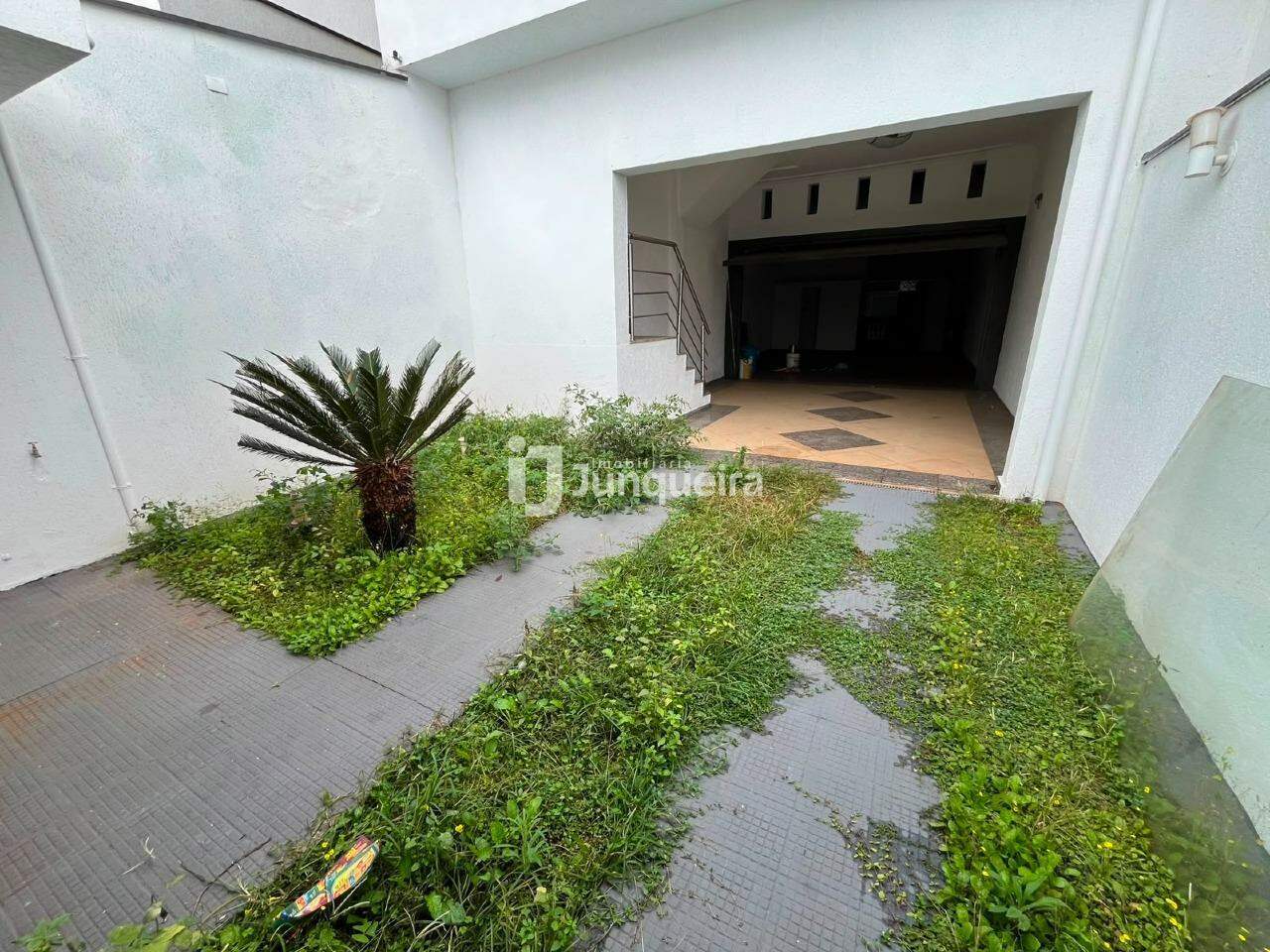 Casa para alugar, 3 quartos, sendo 1 suíte, 1 vaga, no bairro Piracicamirim em Piracicaba - SP