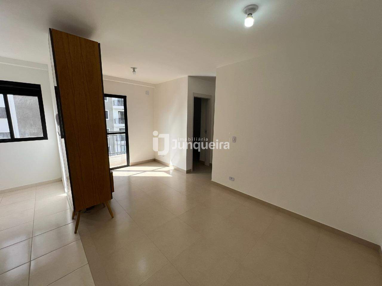 Apartamento para alugar no Mykonos Residence, 2 quartos, 1 vaga, no bairro Jardim Califórnia em Piracicaba - SP