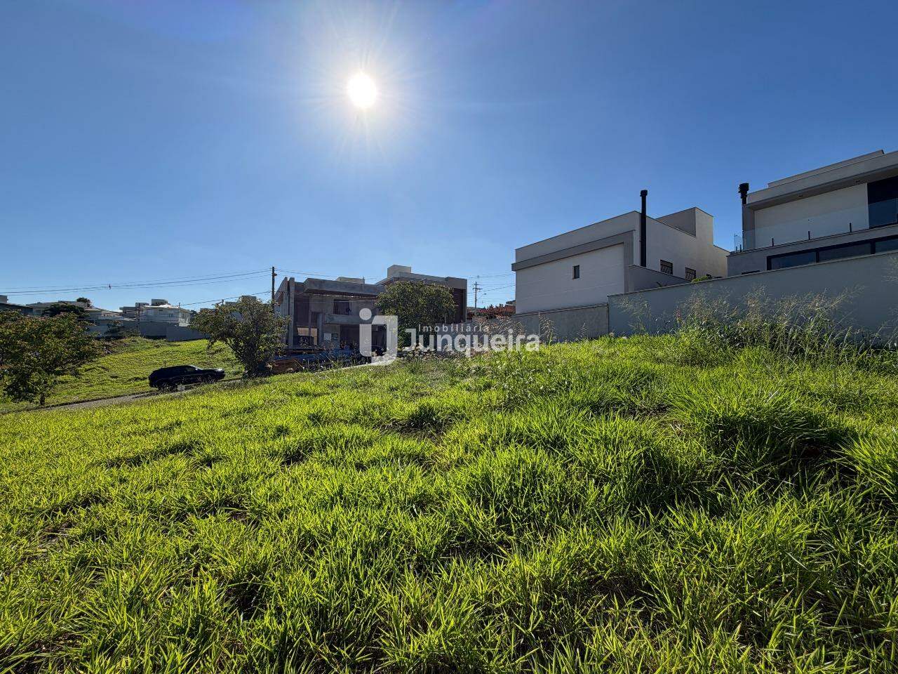Terreno em Condomínio à venda no Villa D'Aquila, no bairro Villa Dáquila em Piracicaba - SP