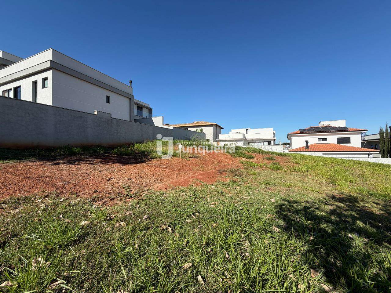 Terreno em Condomínio à venda no Villa D'Aquila, no bairro Villa Dáquila em Piracicaba - SP