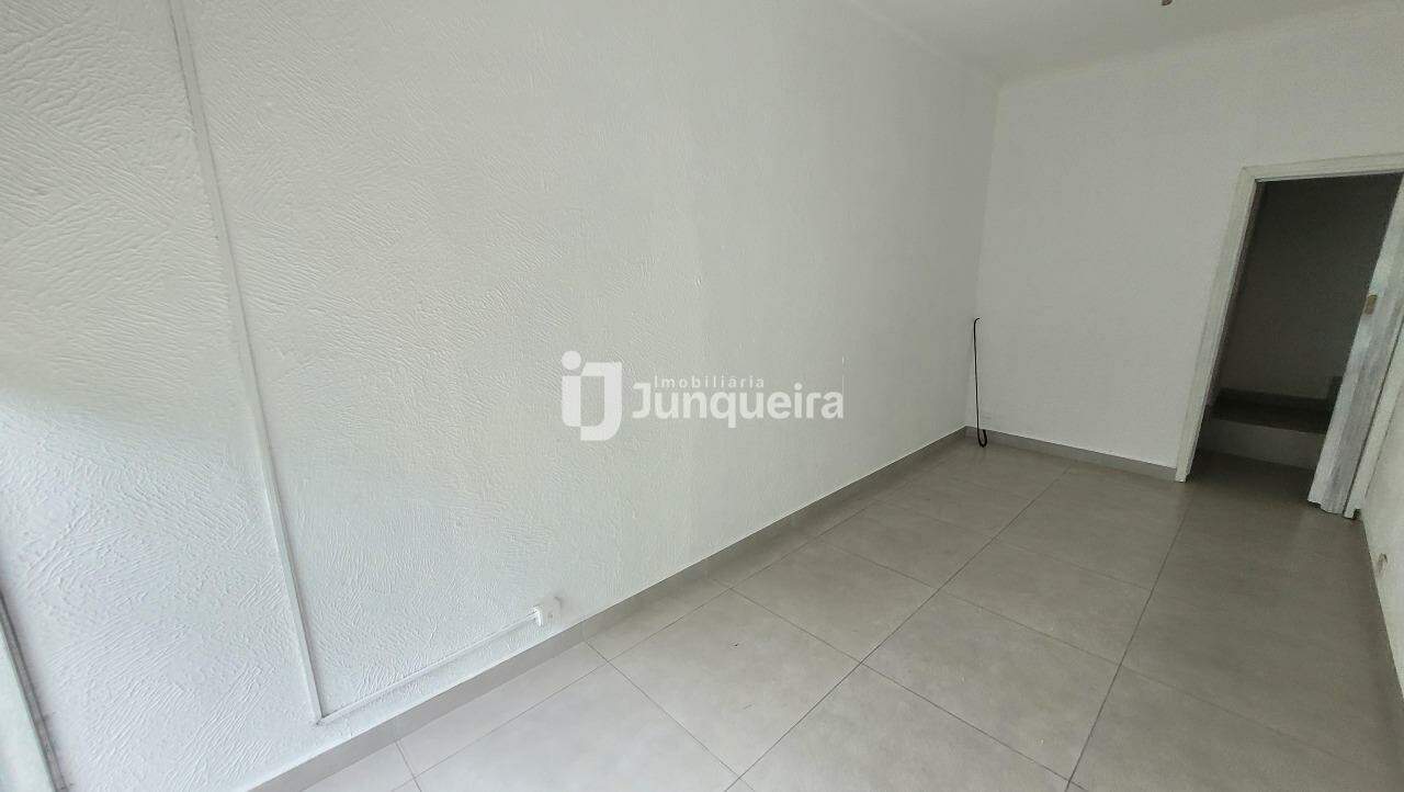 Salão para alugar, 20 quartos, sendo 12 suítes, no bairro Centro em Piracicaba - SP
