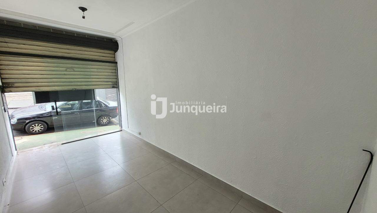 Salão para alugar, 20 quartos, sendo 12 suítes, no bairro Centro em Piracicaba - SP
