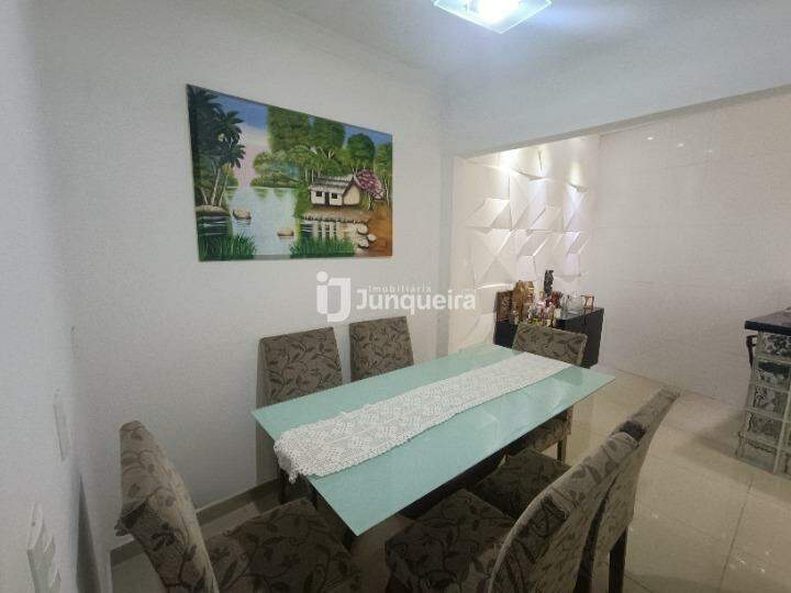Casa em Condomínio à venda no Condomínio Xandica, 2 quartos, 2 vagas, no bairro Parque Água Branca em Piracicaba - SP