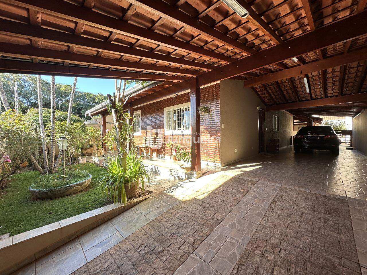 Casa à venda, 3 quartos, sendo 2 suítes, 3 vagas, no bairro Nova Piracicaba em Piracicaba - SP