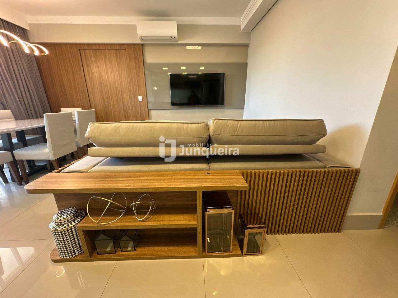 Apartamento para alugar no Montes Claros, 2 quartos, sendo 2 suítes, 2 vagas, no bairro Centro em Piracicaba - SP
