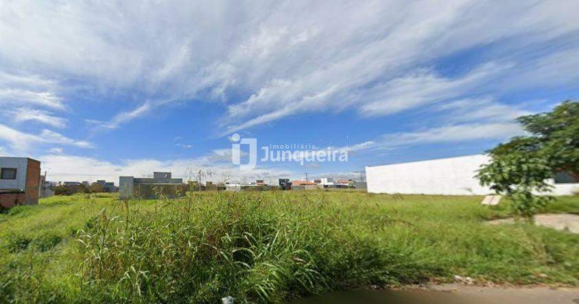 Terreno para alugar, no bairro Garças em Piracicaba - SP