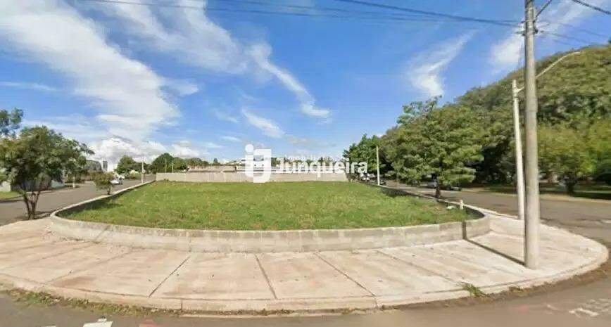 Terreno para alugar, no bairro Garças em Piracicaba - SP