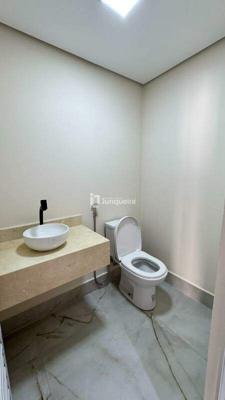 Casa em Condomínio à venda no Residencial Clotilde Brossi, 3 quartos, sendo 3 suítes, 4 vagas, no bairro Villagio Clotilde Brossi em Piracicaba - SP
