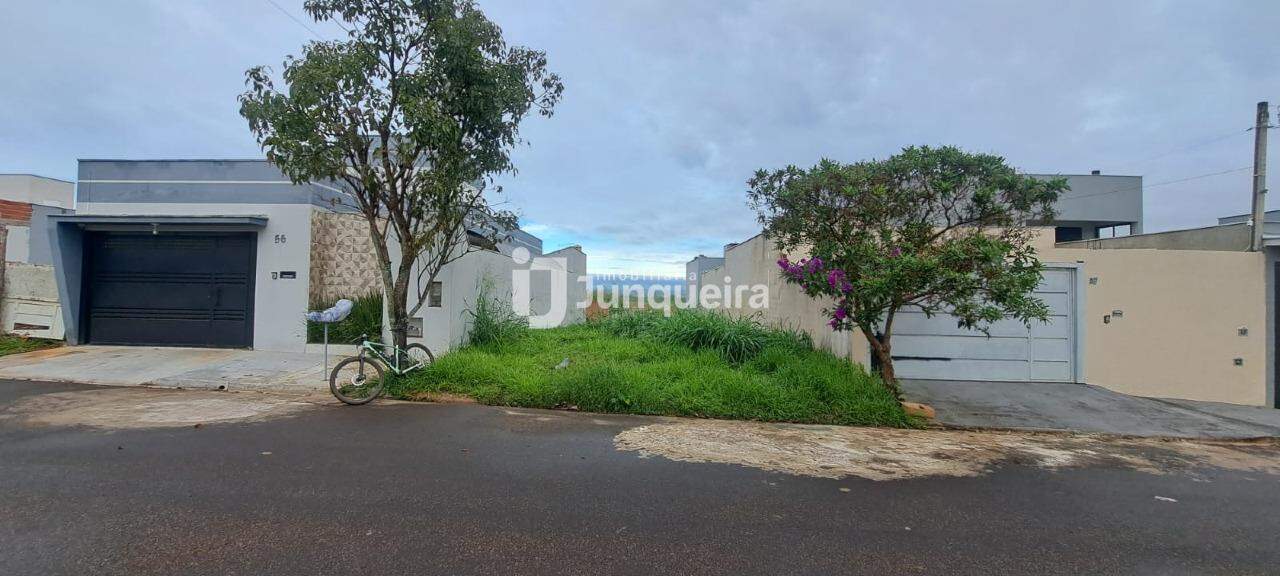 Terreno à venda, no bairro Campos Do Conde em Piracicaba - SP