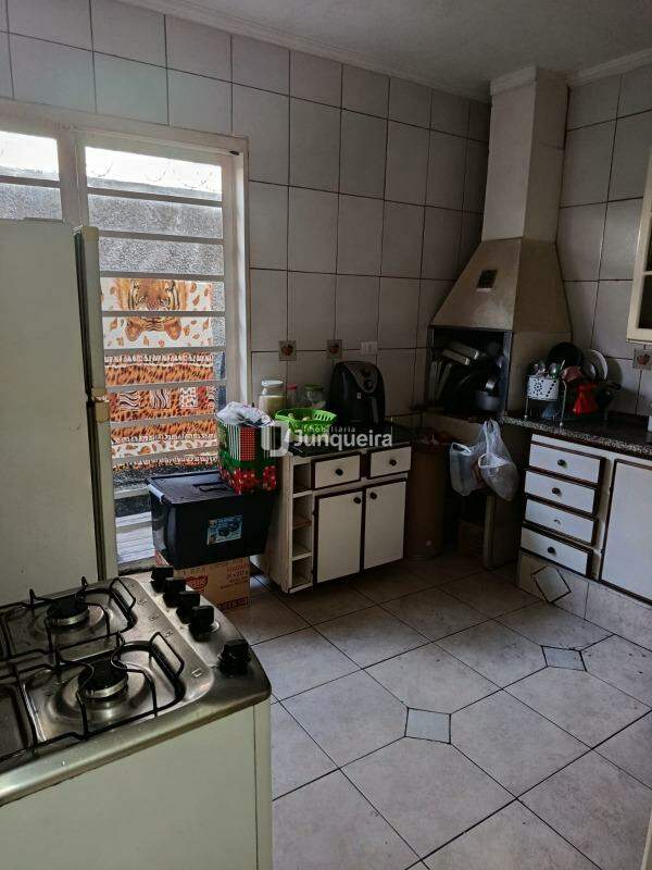 Casa à venda, 3 quartos, sendo 1 suíte, 2 vagas, no bairro Parque Nossa Senhora das Graças em Piracicaba - SP