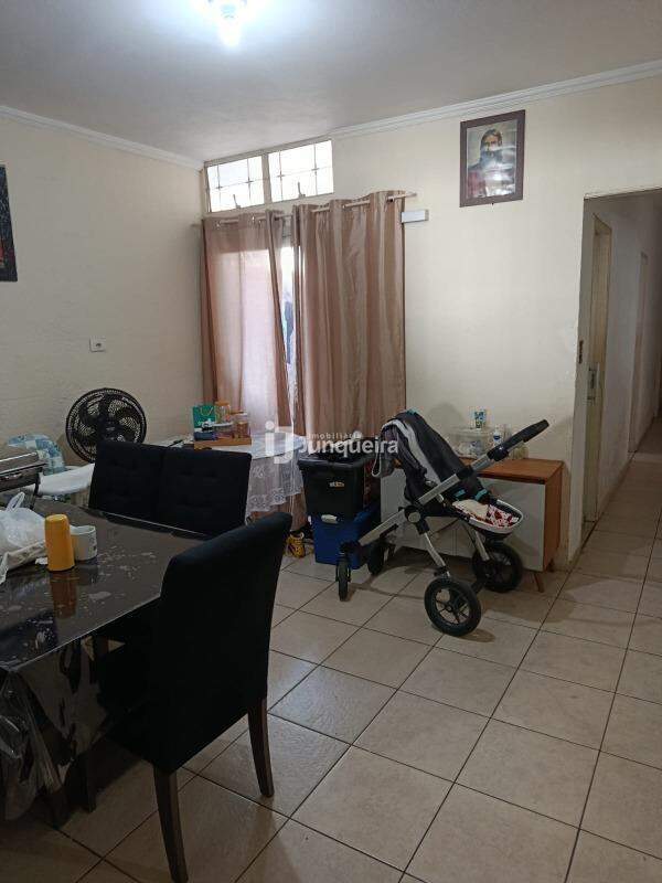 Casa à venda, 3 quartos, sendo 1 suíte, 2 vagas, no bairro Parque Nossa Senhora das Graças em Piracicaba - SP