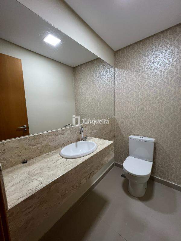 Apartamento para alugar no Torres Delta Club, 3 quartos, sendo 1 suíte, 2 vagas, no bairro Cidade Alta em Piracicaba - SP