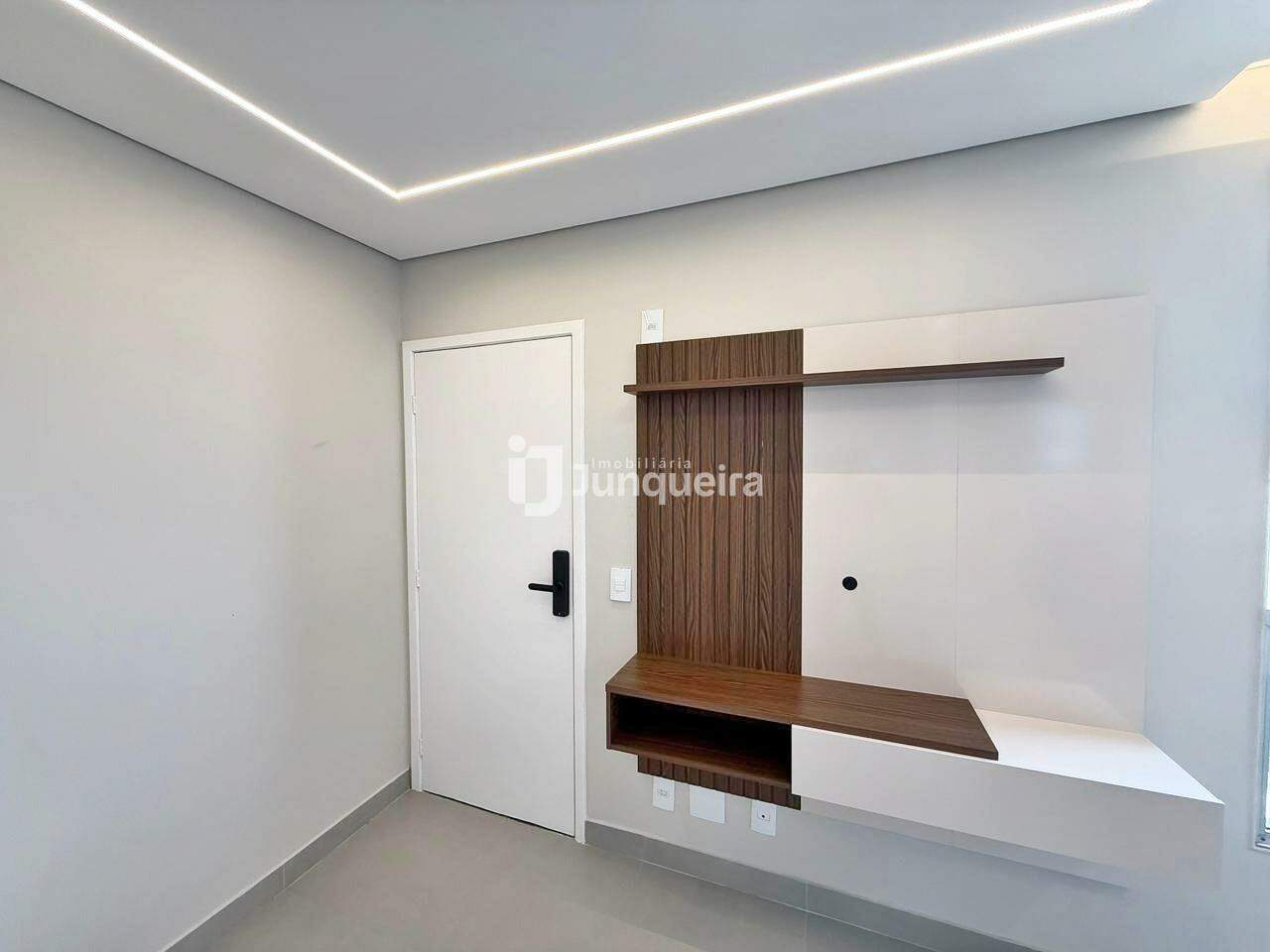 Apartamento à venda no Clube Parque Paradiso, 2 quartos, 1 vaga, no bairro Santa Terezinha em Piracicaba - SP
