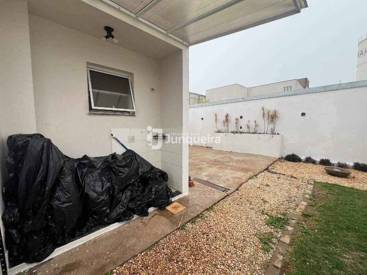 Casa em Condomínio para alugar no Reserva Taquaral I, 2 quartos, 2 vagas, no bairro Cidade Judiciária em Piracicaba - SP