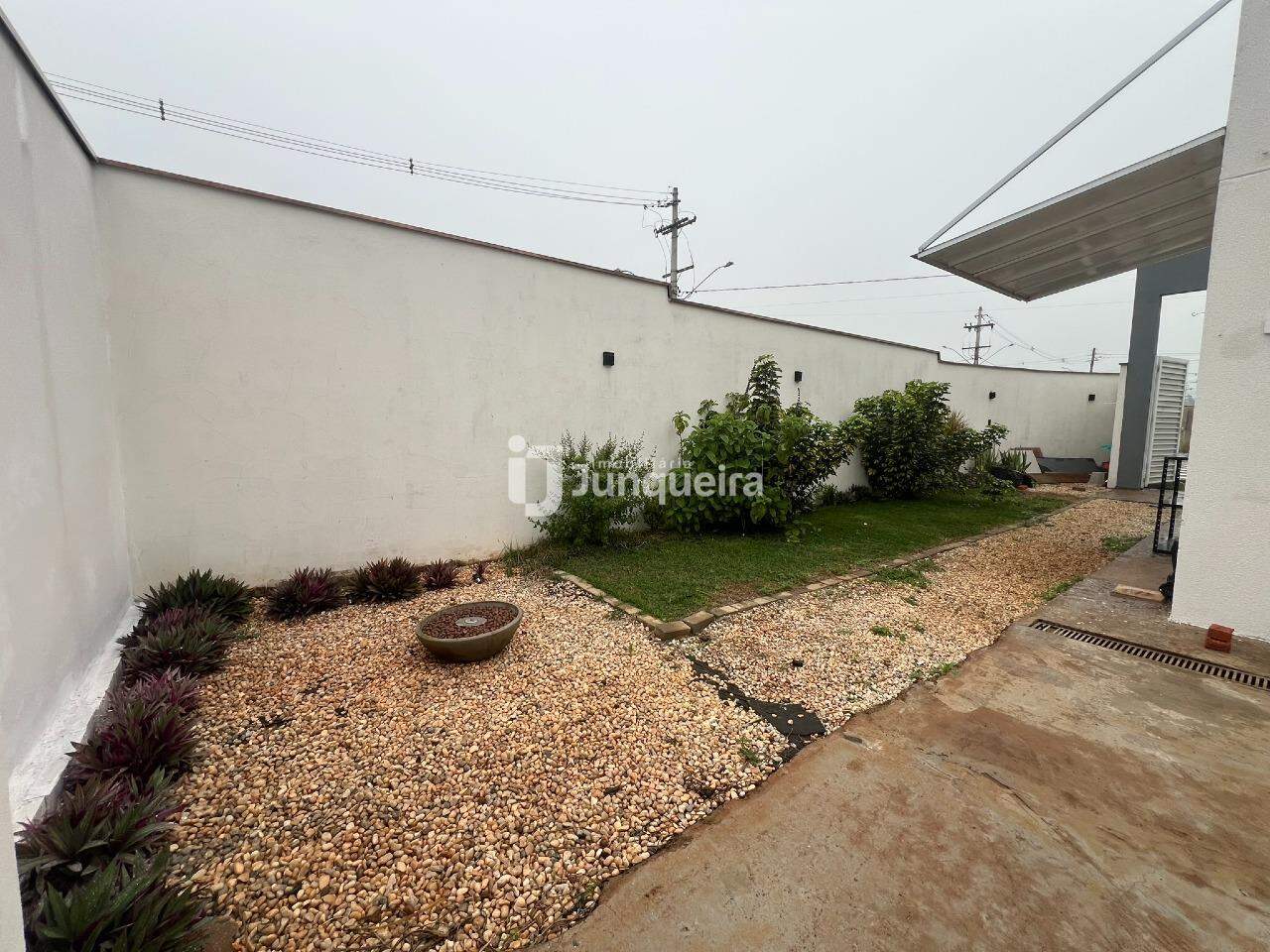 Casa em Condomínio para alugar no Reserva Taquaral I, 2 quartos, 2 vagas, no bairro Cidade Judiciária em Piracicaba - SP
