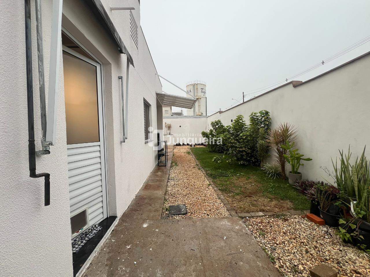 Casa em Condomínio para alugar no Reserva Taquaral I, 2 quartos, 2 vagas, no bairro Cidade Judiciária em Piracicaba - SP