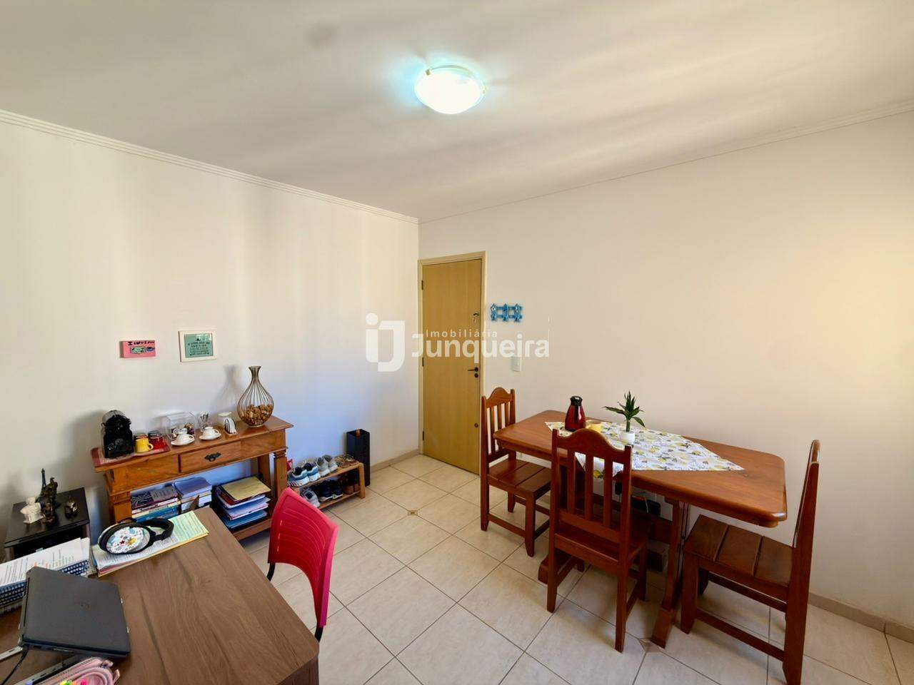 Apartamento à venda no Village Cleopath, 2 quartos, 1 vaga, no bairro Centro em Piracicaba - SP