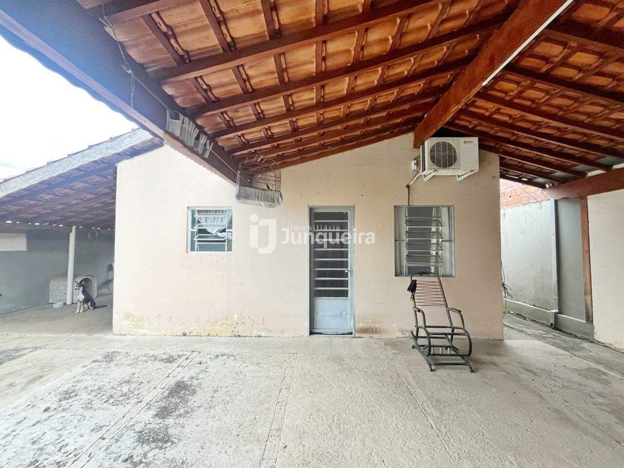 Casa à venda, 2 quartos, 2 vagas, no bairro Residencial Altos do Piracicaba em Piracicaba - SP